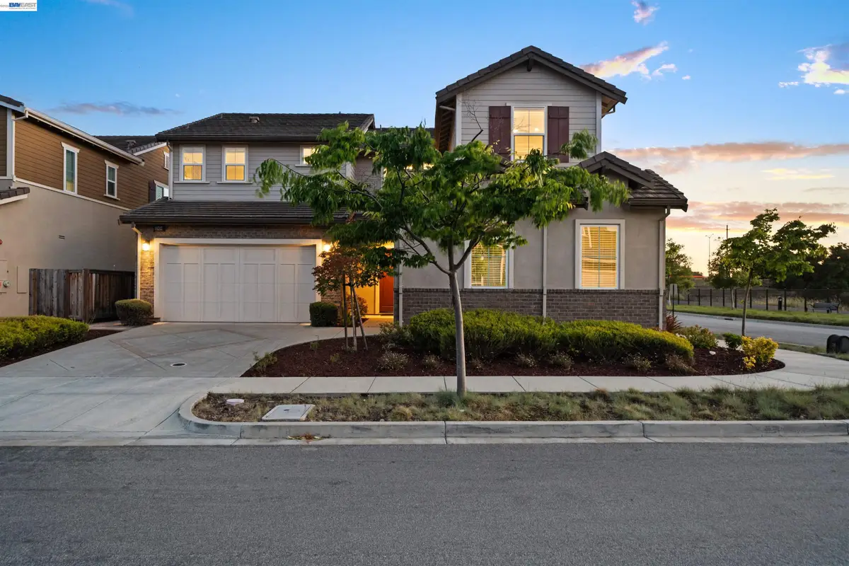 33454 Bronco Loop, Fremont, CA 94555 - #1