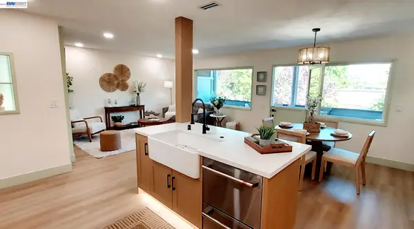 3033 Golden Rain  #4, WALNUT CREEK, CA 94595