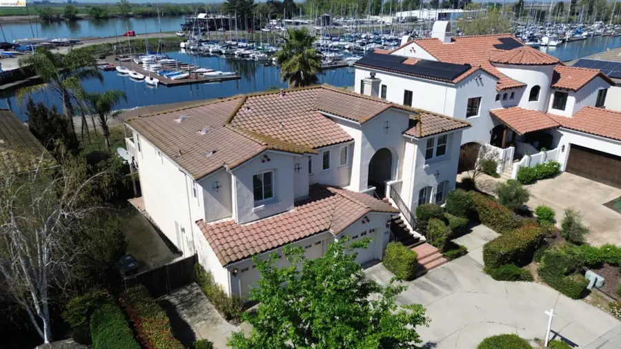 5776 Saint Andrews Dr, Stockton, CA 95219 - #2