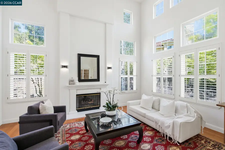 2151 Sky View Ct, Moraga, CA 94556 - #3