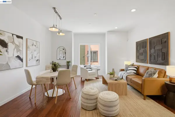 4895 Shattuck Ave, OAKLAND, CA 94609