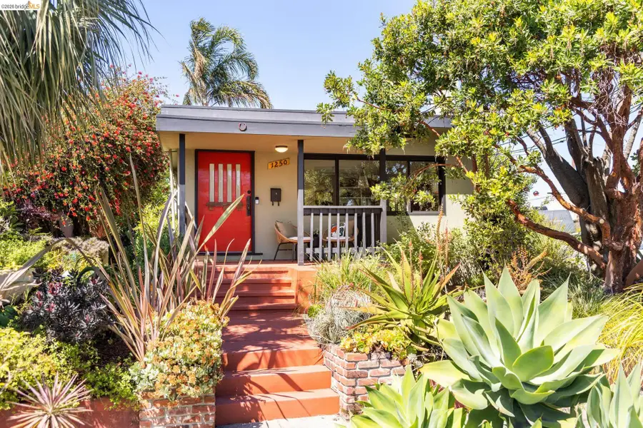 1250 Ocean Ave, Emeryville, CA 94608 - #2