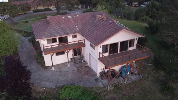 6727 Sunnyslope Ave, CASTRO VALLEY, CA 94552