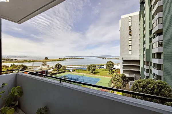 555 Pierce St  #526, ALBANY, CA 94706