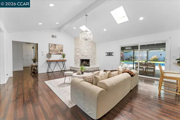 8920 Barrhill Way, FAIR OAKS, CA 95628