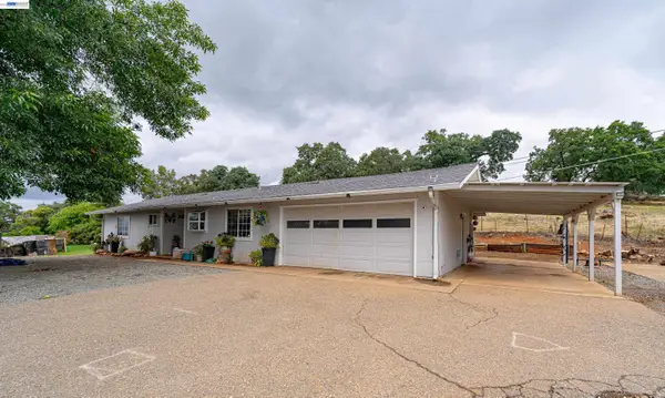 4276 Hartvickson Ln, VALLEY SPRINGS, CA 95252