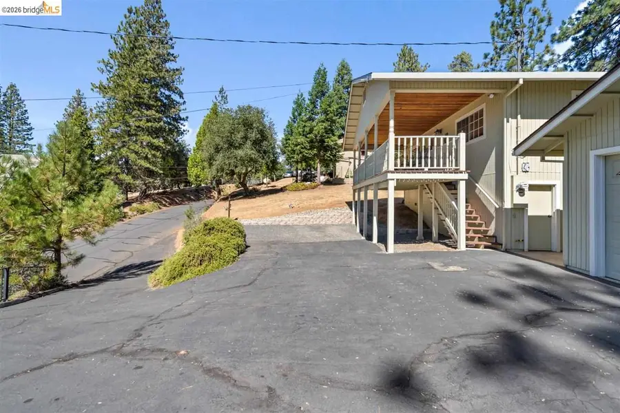 20701 Point View Dr., Groveland, CA 95321 - #3