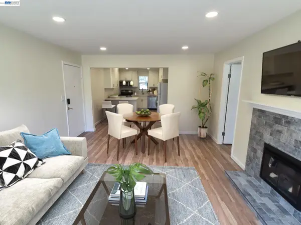 395 Camelback Rd  #2, PLEASANT HILL, CA 94523