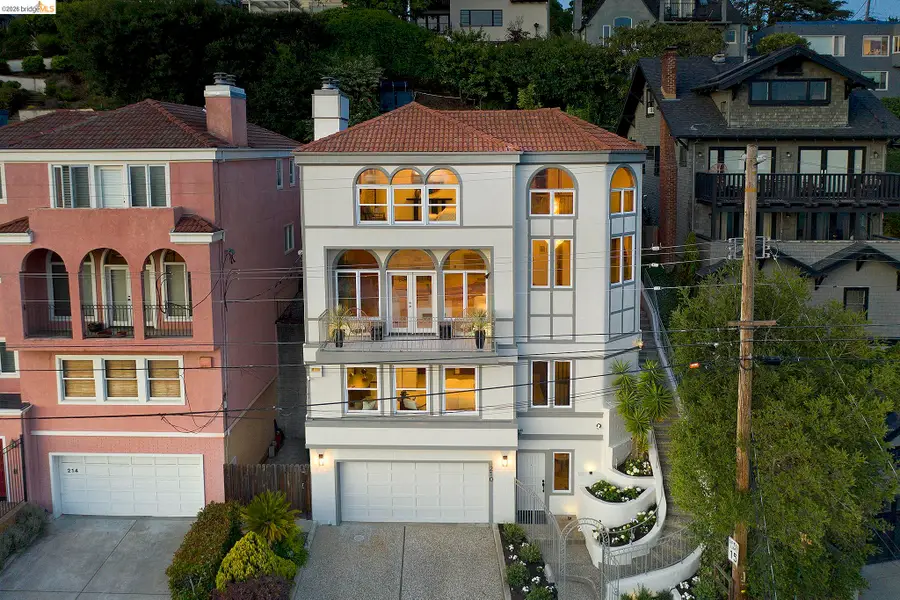 210 Scenic Ave., Piedmont, CA 94611 - #2