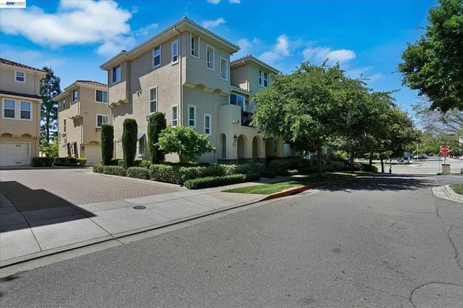 25 Heligan Ln  #7, Livermore, CA 94551 - #2
