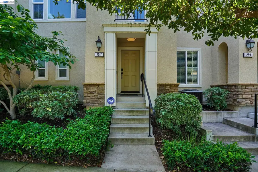 25 Heligan Ln  #7, Livermore, CA 94551 - #3