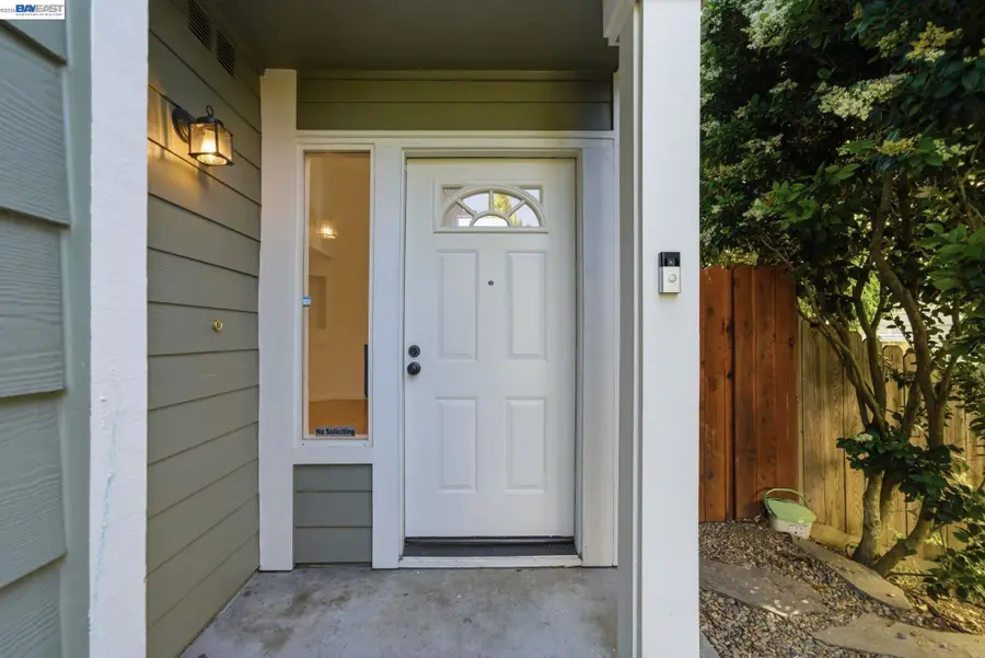 227 Clearpointe Drive, Vallejo, CA 94591 - #3