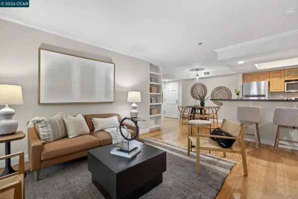 2560 Oak Rd  #120, WALNUT CREEK, CA 94597