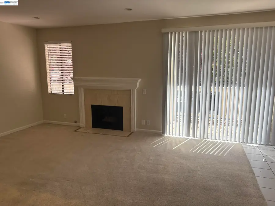 3663 Oakwood Ter  #211, Fremont, CA 94536 - #2