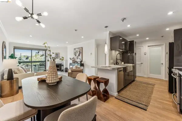 389 Belmont Street  #411, OAKLAND, CA 94610