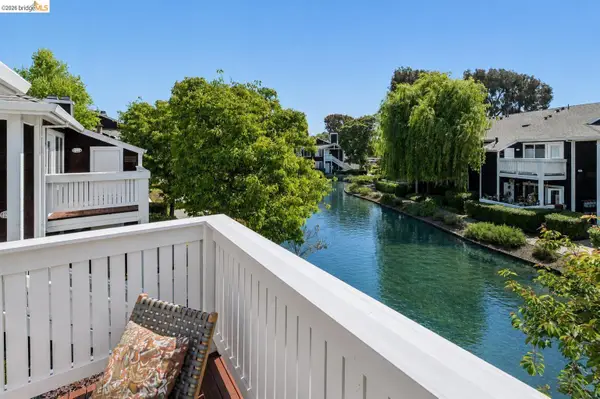 154 Marina Lakes DR, RICHMOND, CA 94804