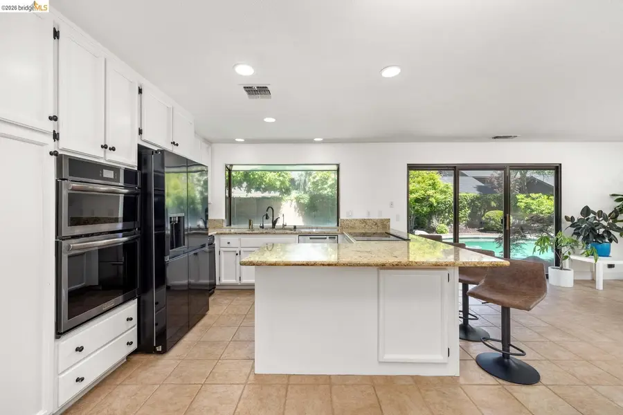 11321 Sutters Mill CIR, Gold River, CA 95670 - #3