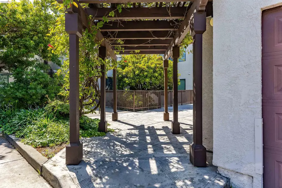 21103 Gary Dr  #116E, Hayward, CA 94546 - #2