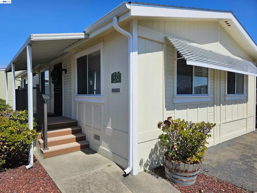 1200 Winton Ave  #204, Hayward, CA 94545 - #2