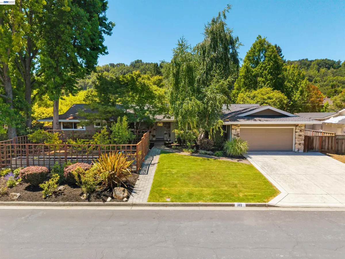 102 Brookfield Dr, Moraga, CA 94556 - #1