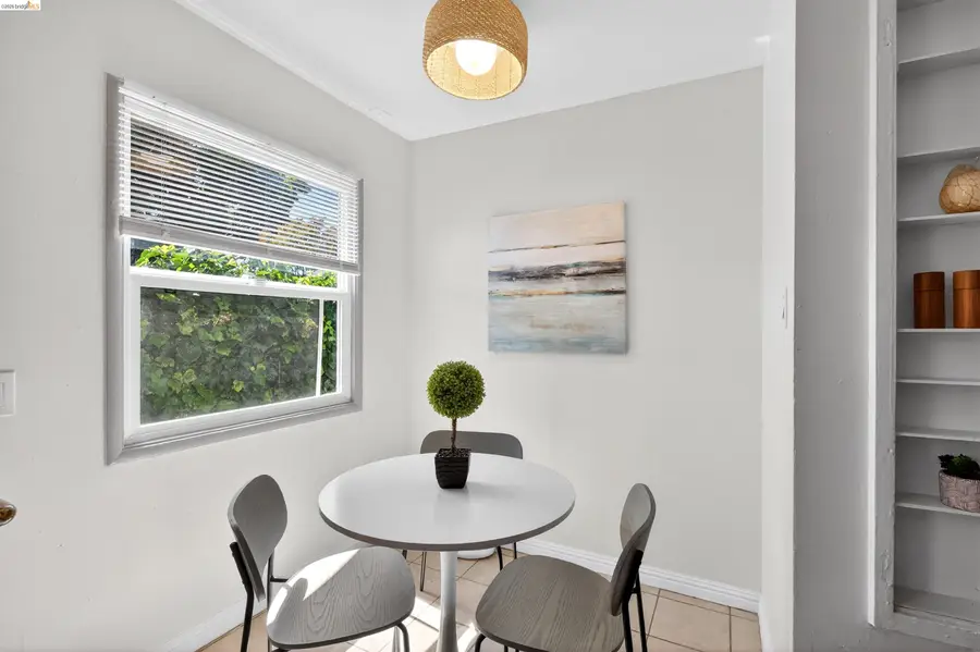 1137 Seminary Ave, Oakland, CA 94621 - #3