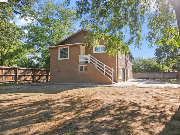 941 Burkett Ave, STOCKTON, CA 95205