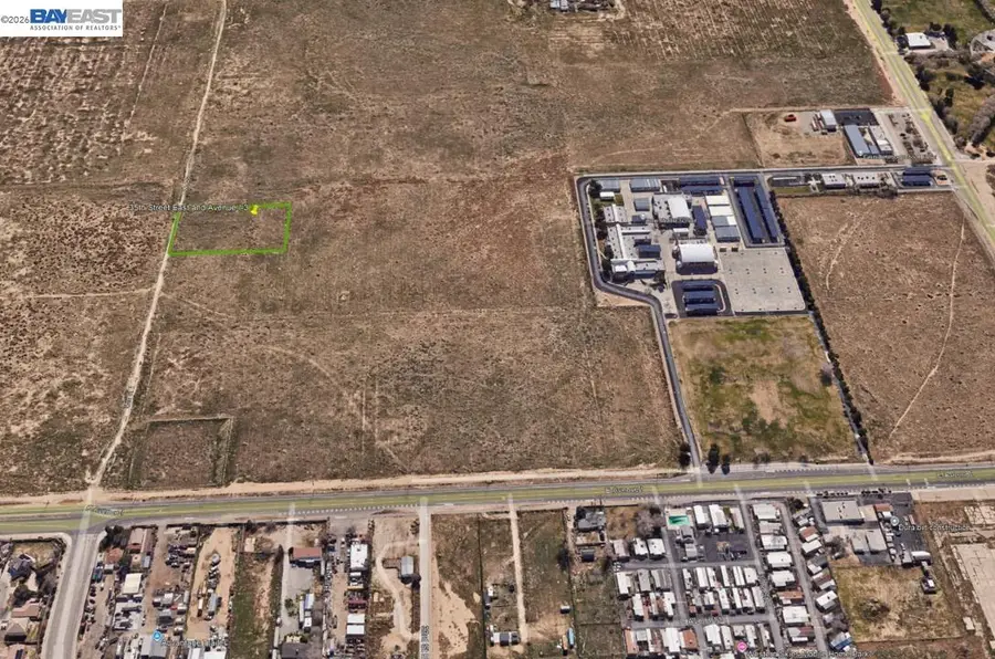 VIC AVE I 30TH STE, Lancaster, CA 93535 - #3