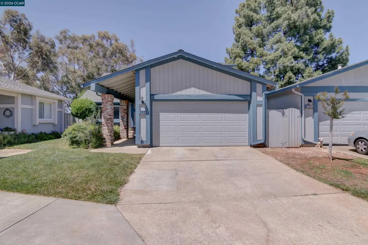 585 Mt Dell Dr, Clayton, CA 94517 - #1