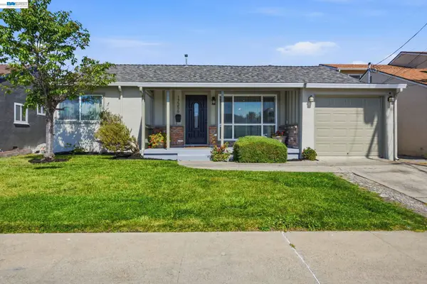 17356 Via Chiquita, SAN LORENZO, CA 94580