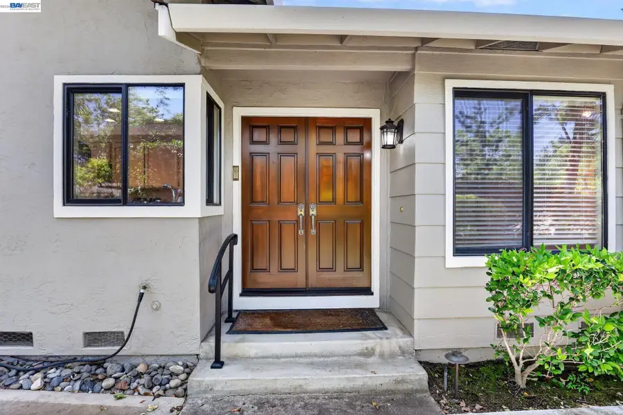 2266 Shoshone Cir, Danville, CA 94526 - #2