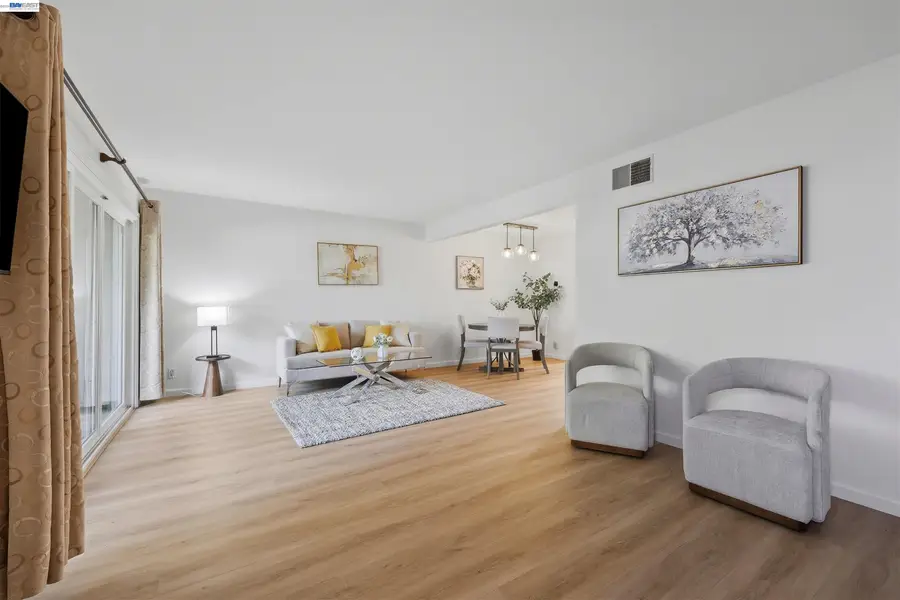651 Moraga Rd  #12, Moraga, CA 94556 - #2