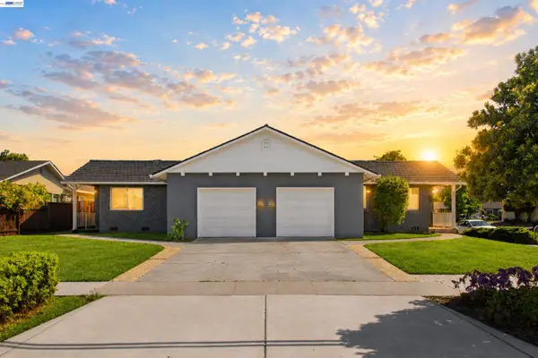 956 W Hacienda, CAMPBELL, CA 95008