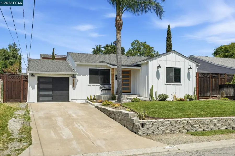 2363 Hemlock Ave, Concord, CA 94520 - #2