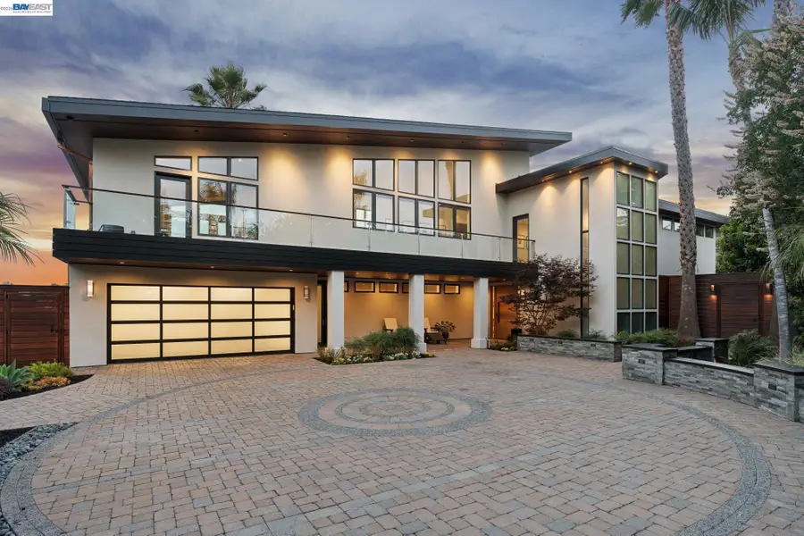 1235 Hawthorne St, Alameda, CA 94501 - #3