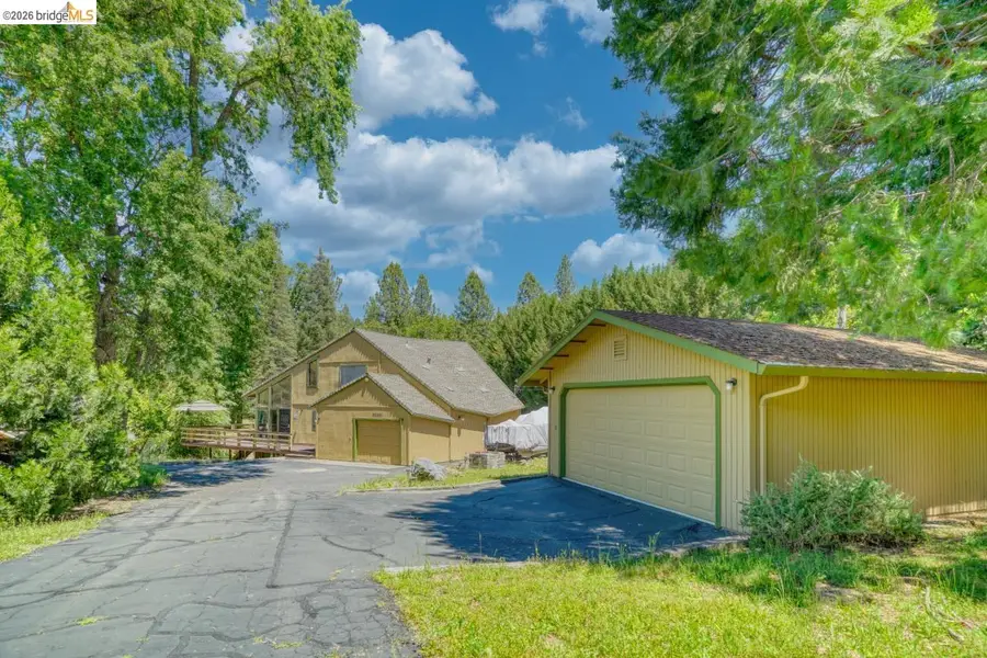 20901 Big Foot Ct., Groveland, CA 95321 - #3