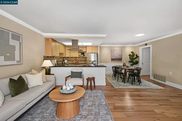 2233 Pine Knoll Dr  #4, WALNUT CREEK, CA 94595