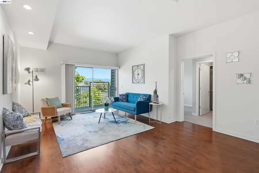 6465 San Pablo Ave  #3-2, Oakland, CA 94608 - #2