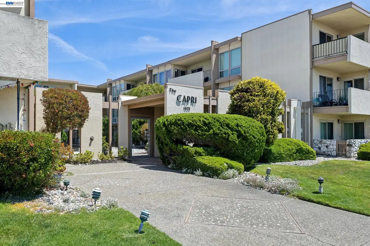 1825 Shoreline Dr  #108, Alameda, CA 94501 - #1