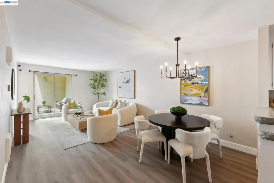 1825 Shoreline Dr  #108, Alameda, CA 94501 - #2