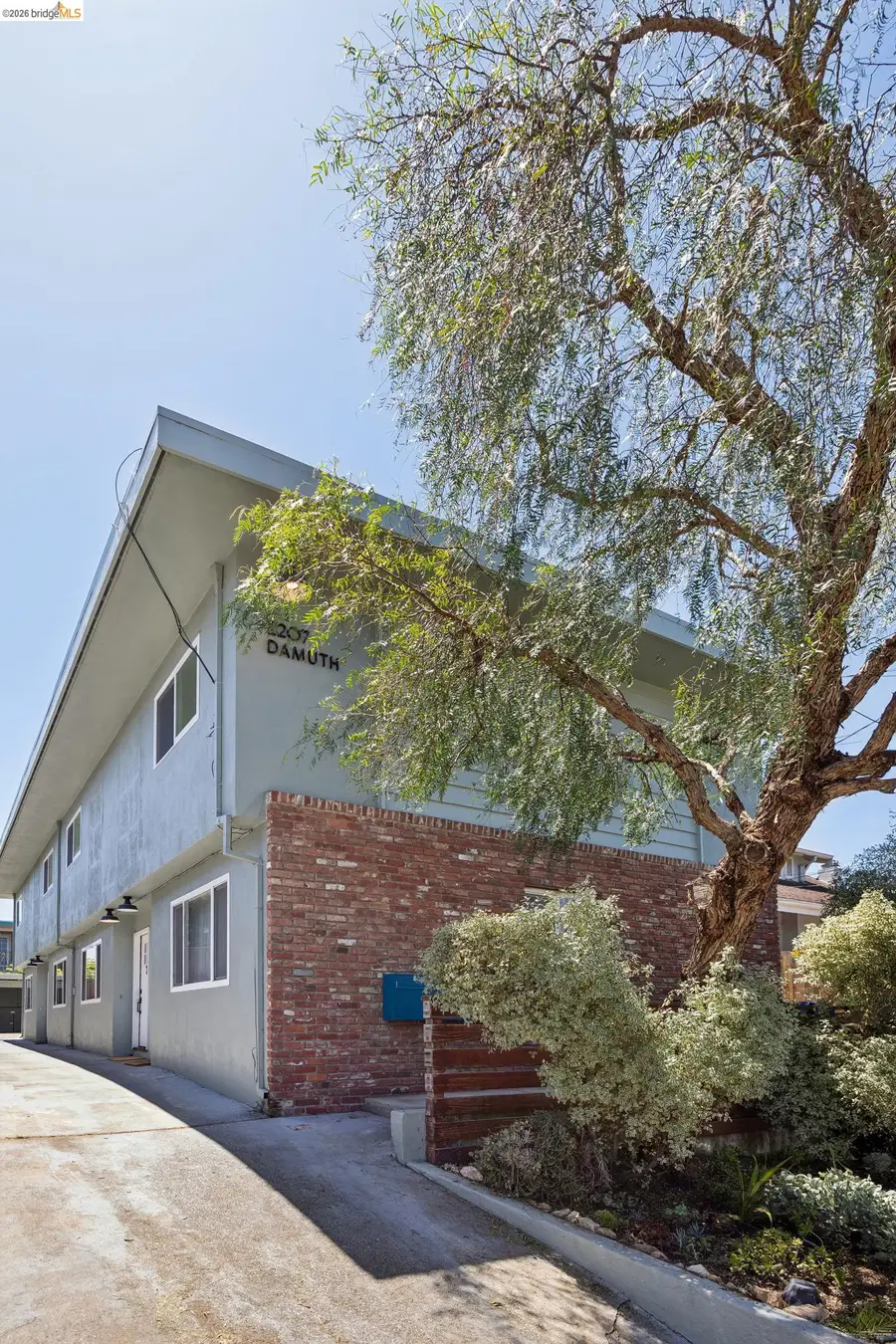 2207 Damuth St  #2, Oakland, CA 94602 - #2