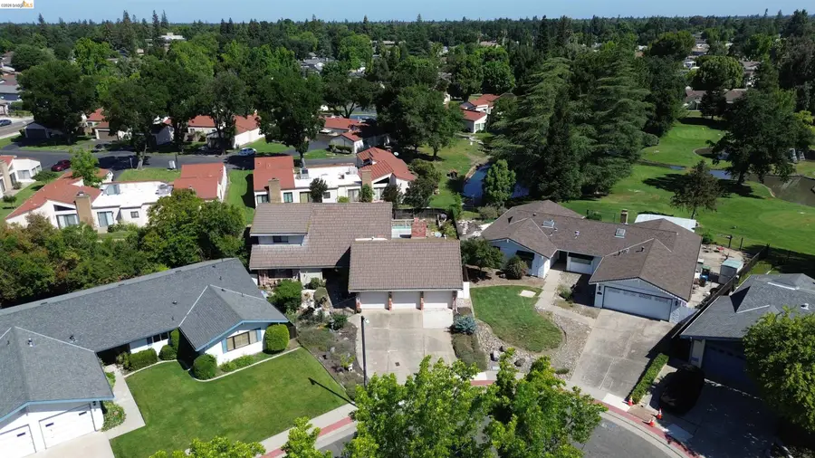 1547 Griffin Pt, Stockton, CA 95207 - #2