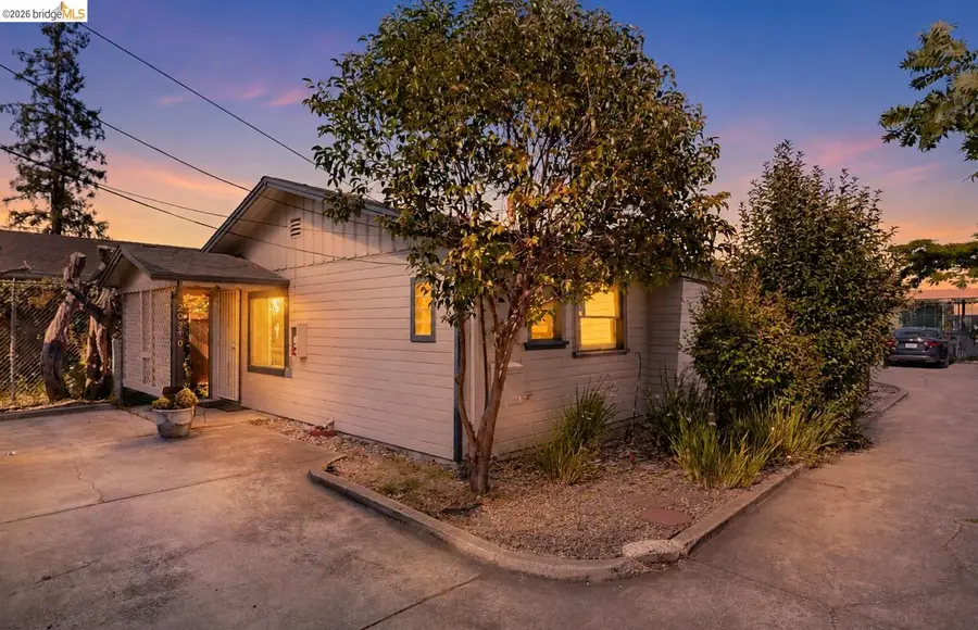 20240 Anita Ave, Castro Valley, CA 94546 - #3