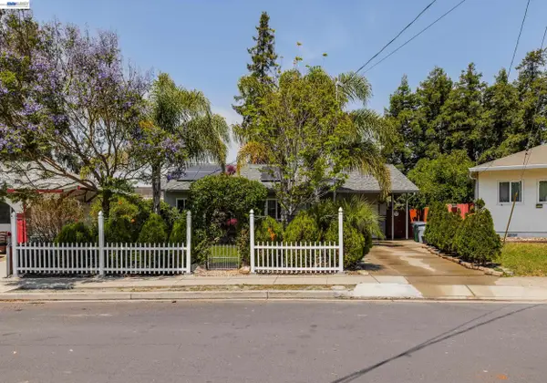 26574 Colette St, HAYWARD, CA 94544