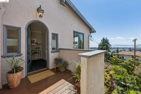8 Mosswood Rd, BERKELEY, CA 94704