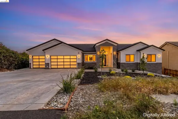 3271 Woodleigh Ln, CAMERON PARK, CA 95682
