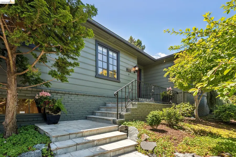 2363 LEIMERT BLVD, Oakland, CA 94602 - #2