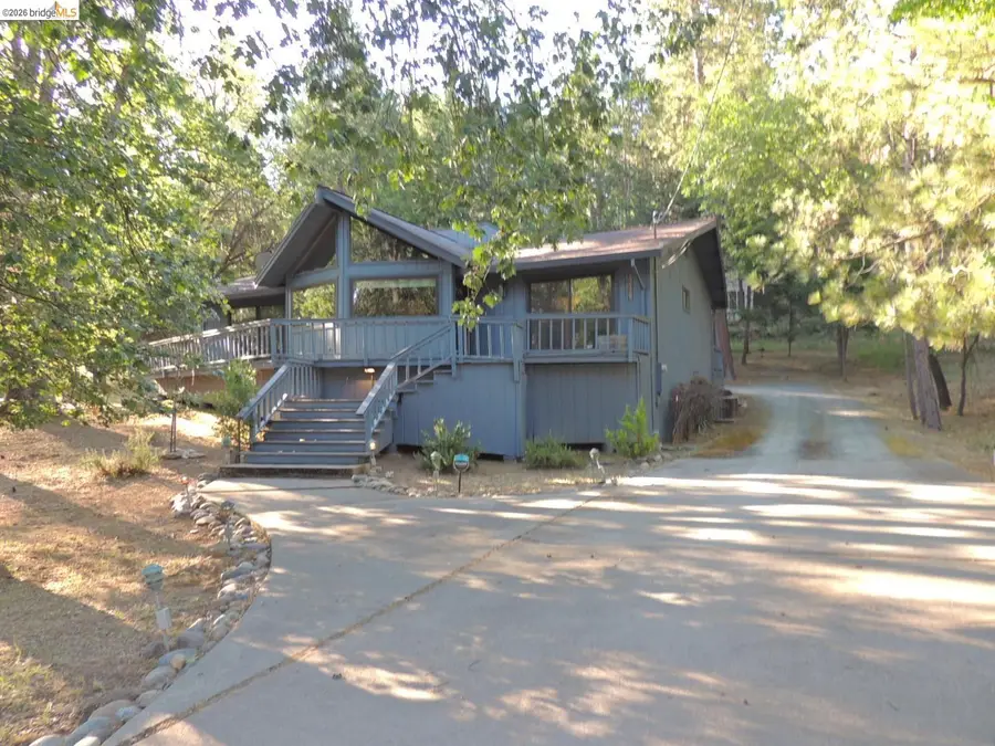 19271 Pine Mountain Dr., Groveland, CA 95321 - #3