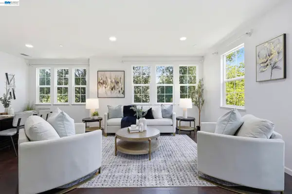 6951 Mariposa Ln, DUBLIN, CA 94568