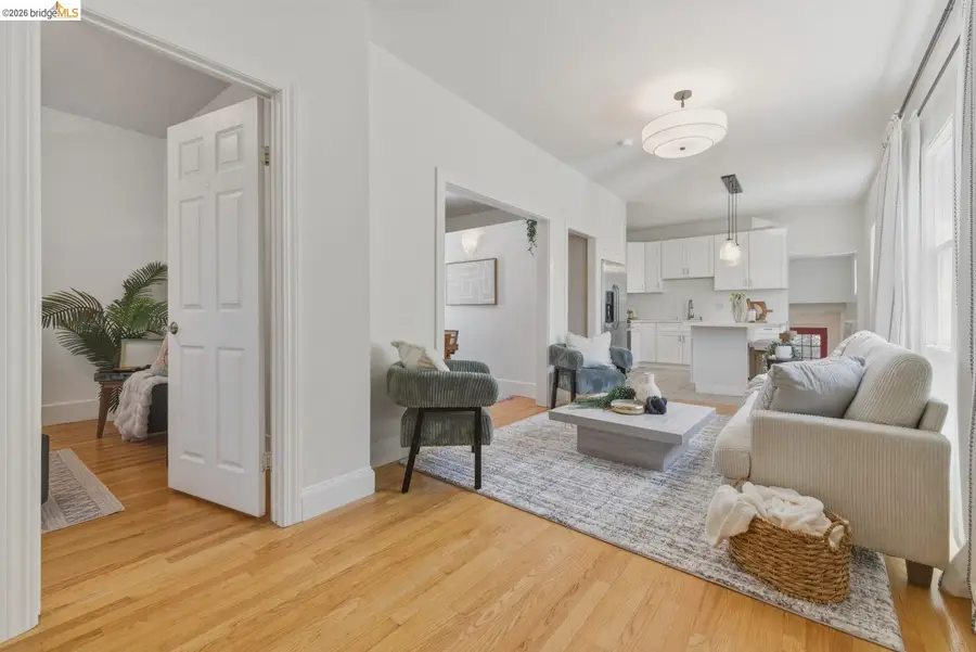 1116 20Th St, Oakland, CA 94606 - #3
