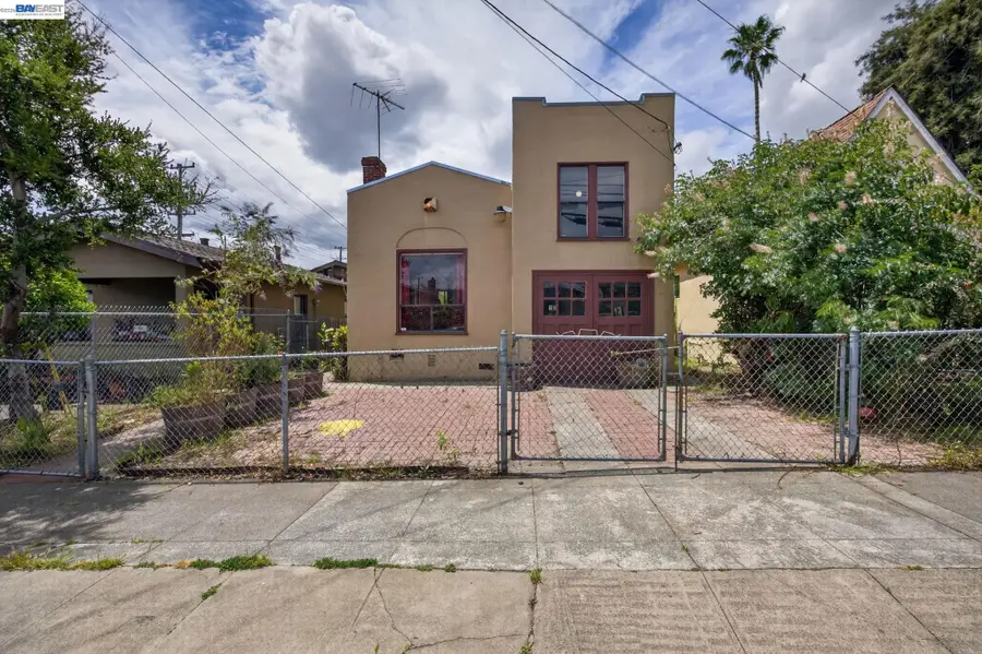 1227 33Rd St, Oakland, CA 94610 - #2
